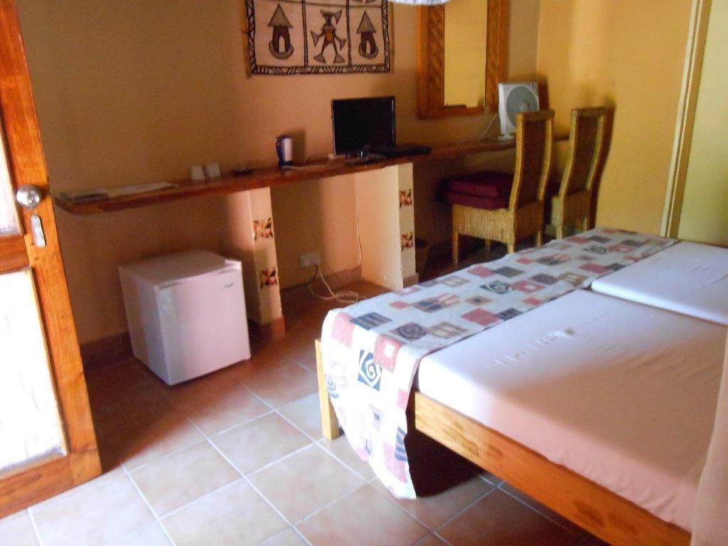 Cape Mac Lodge Cape Maclear ภายนอก รูปภาพ